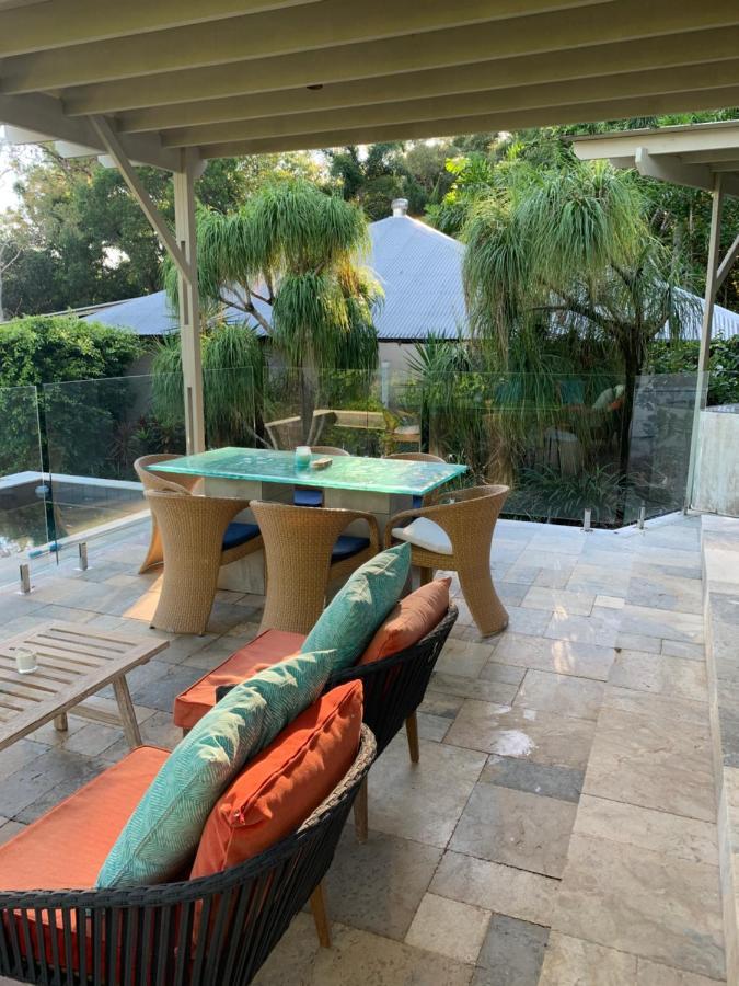 Beachfront Dolphin Cabin Oak Beach Buitenkant foto